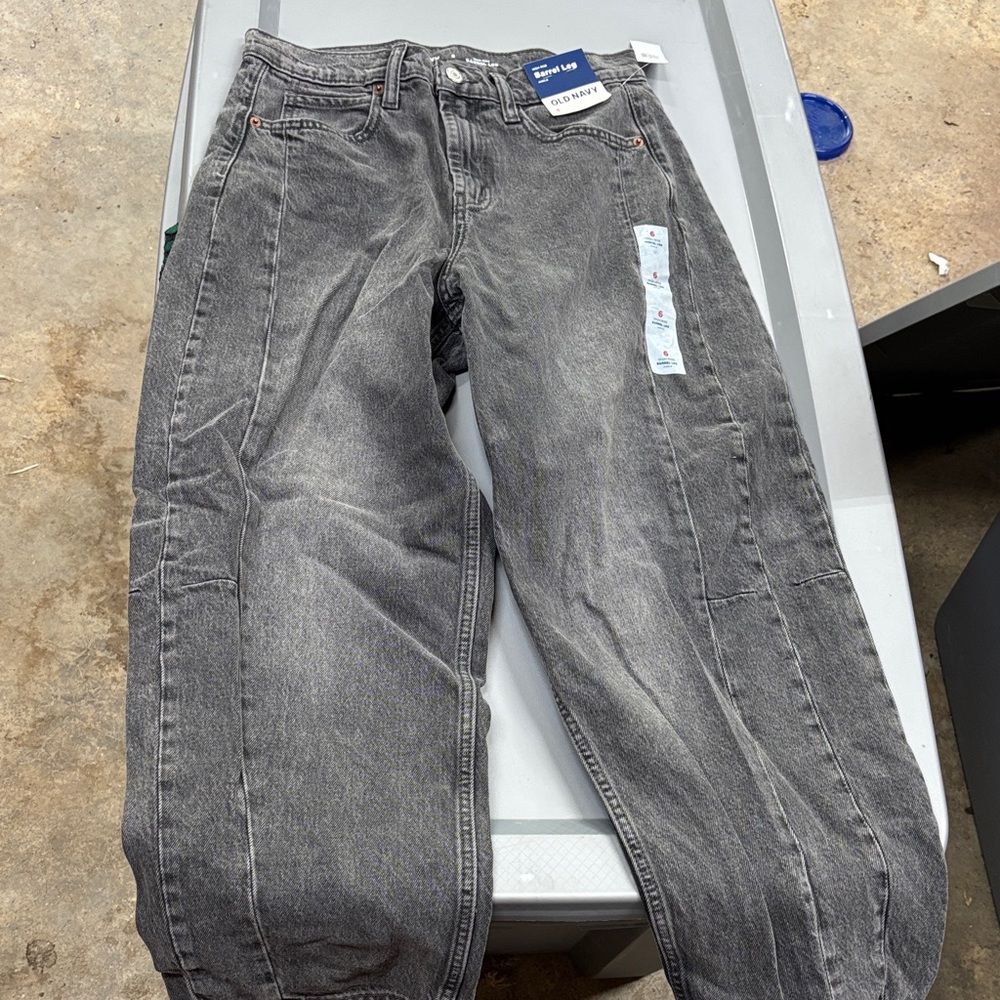 Levi's Women's Gray Relaxed Jeans